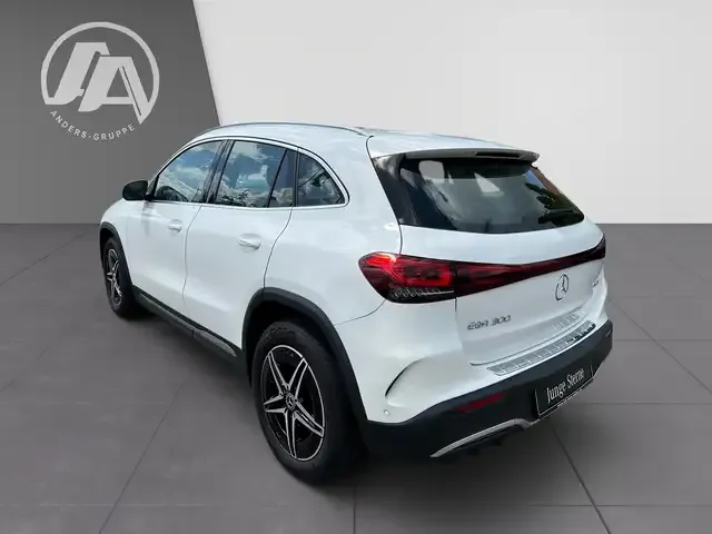 Mercedes-Benz EQA 300