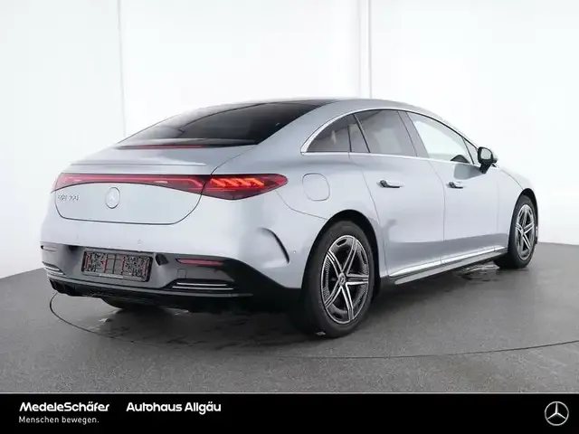 Mercedes-Benz EQE 300