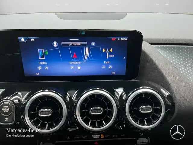 Mercedes-Benz GLA 180