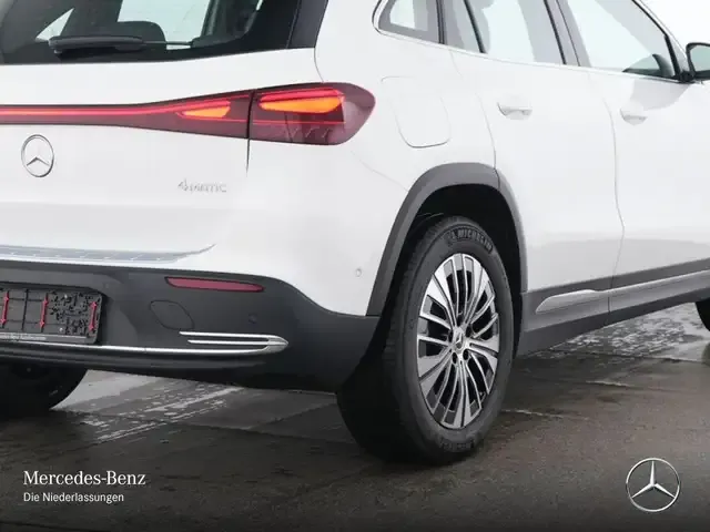Mercedes-Benz EQA 300
