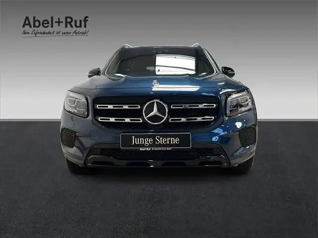 Mercedes-Benz GLB 250