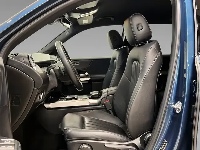 Mercedes-Benz GLB 250