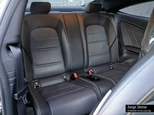 Mercedes-Benz C 63 AMG