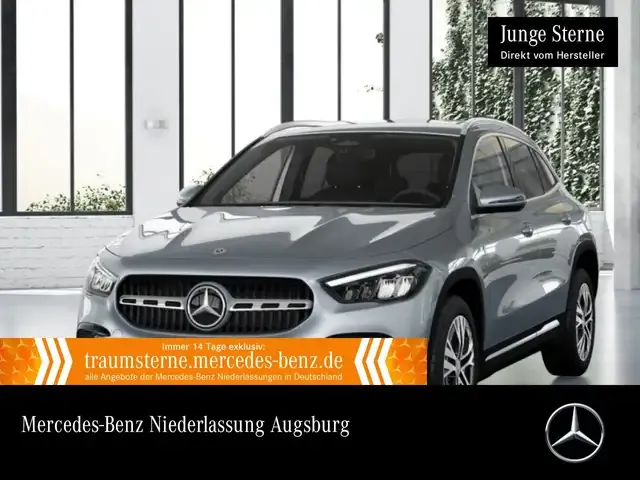 Mercedes-Benz GLA 220