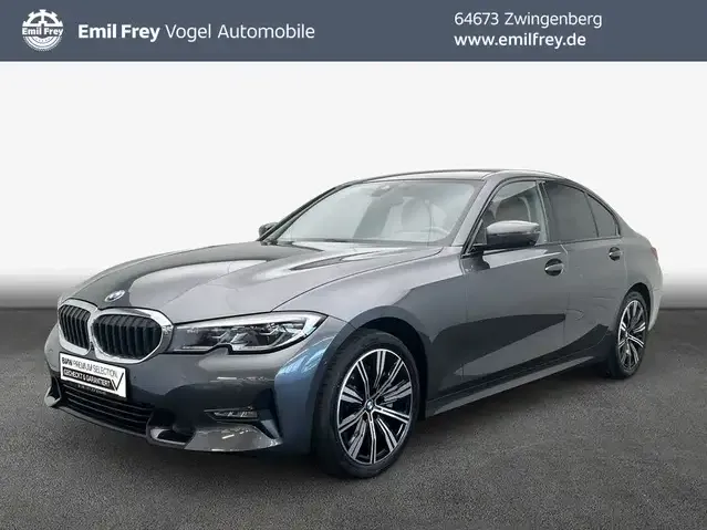BMW 330