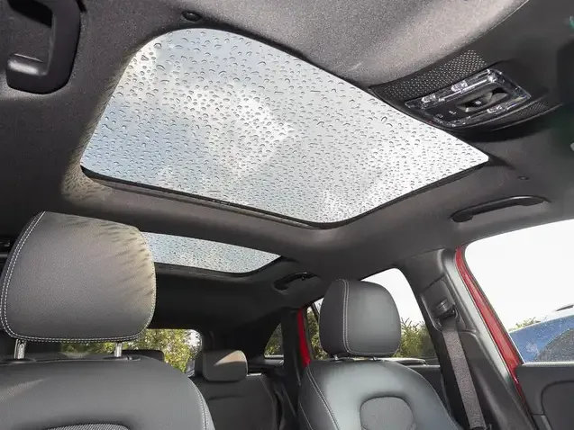 Mercedes-Benz GLA 180