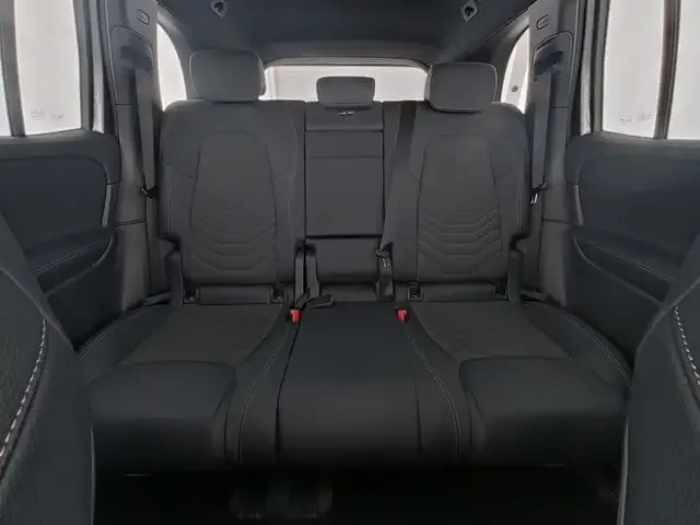 Mercedes-Benz EQB 300