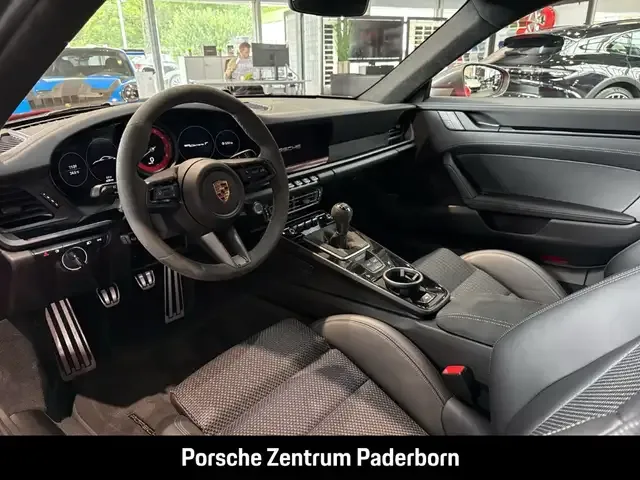 Porsche 992