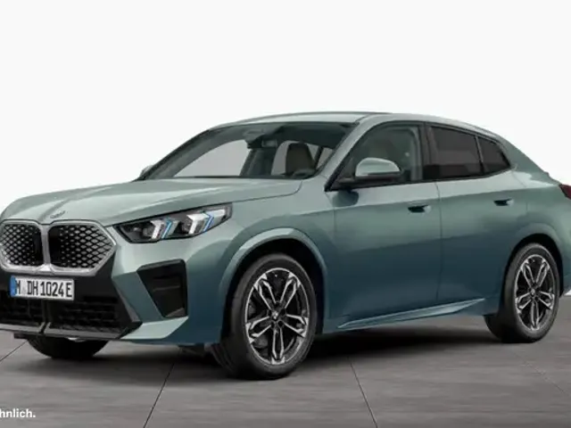 BMW iX2