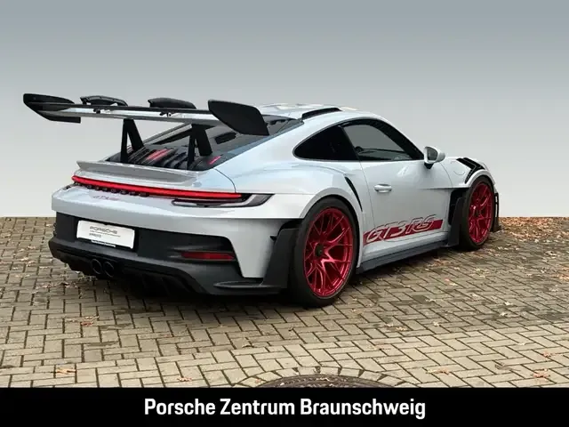 Porsche 992