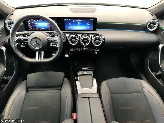 Mercedes-Benz A 220