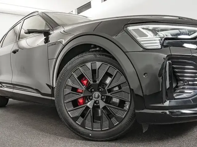 Audi Q8 e-tron