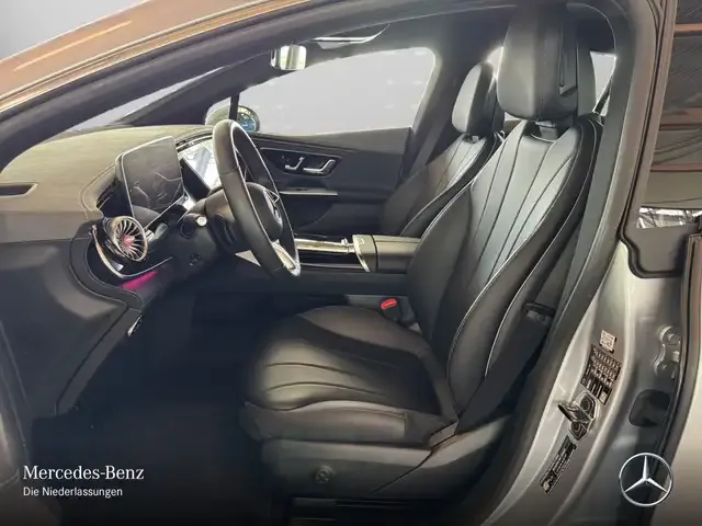 Mercedes-Benz EQE 300