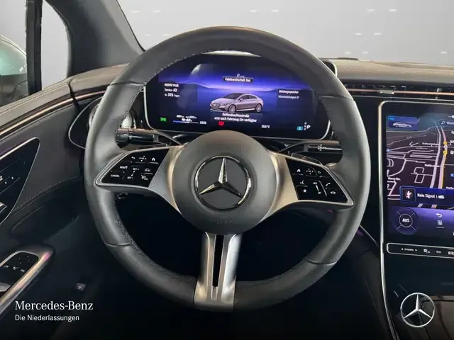 Mercedes-Benz EQE 300