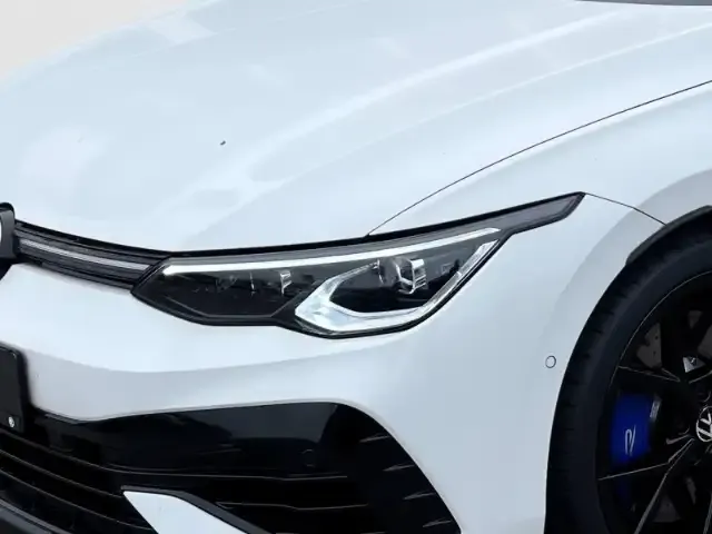 Volkswagen Golf R