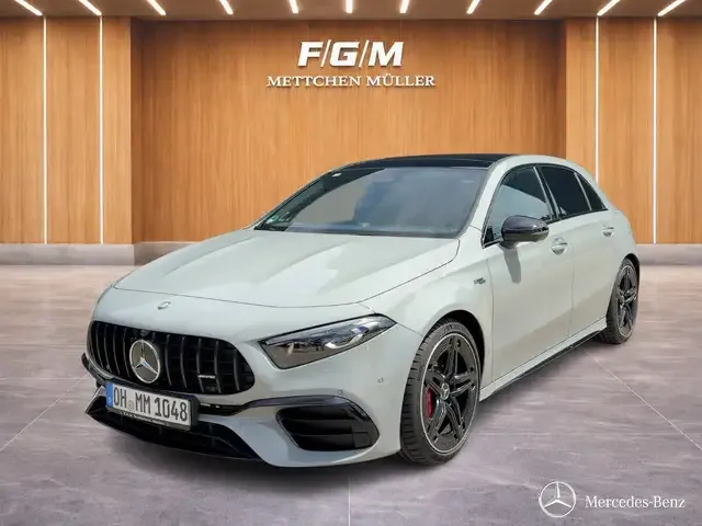 Mercedes-Benz A 45 AMG
