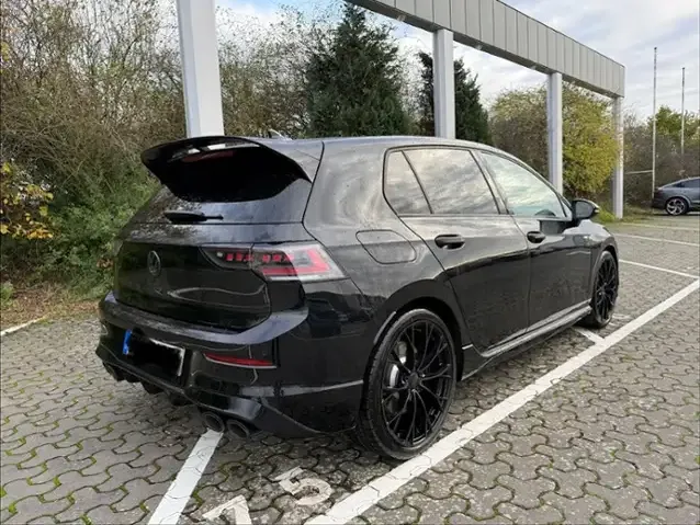 Volkswagen Golf R