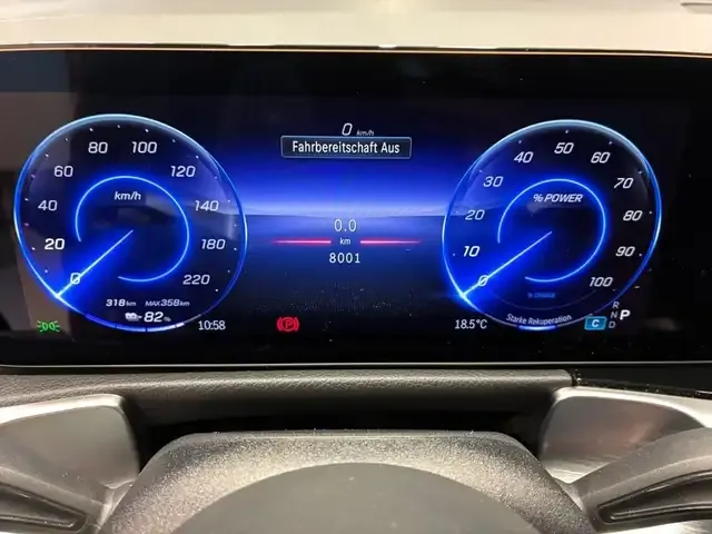 Mercedes-Benz EQB 300