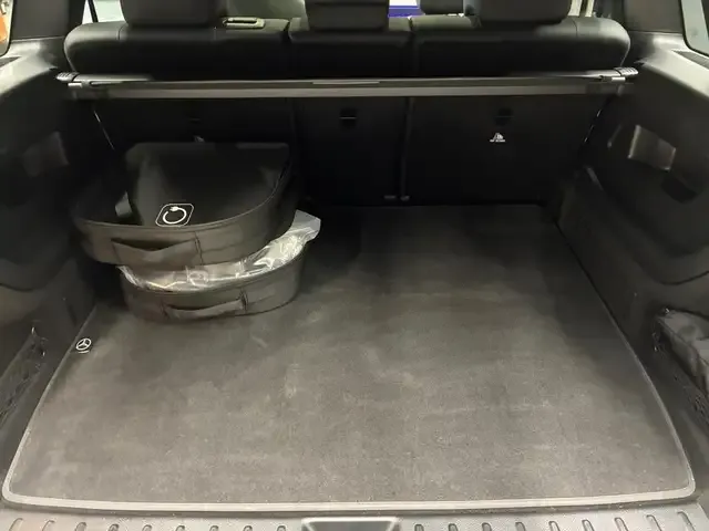 Mercedes-Benz EQB 300