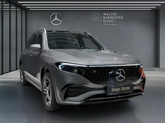 Mercedes-Benz EQB 300