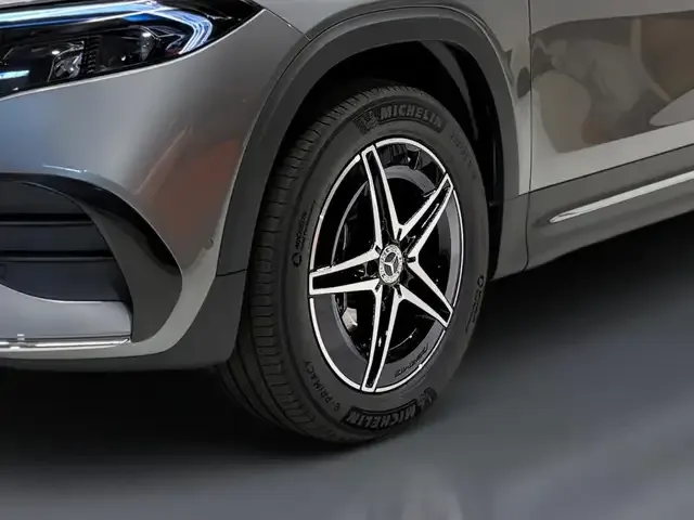 Mercedes-Benz EQB 300