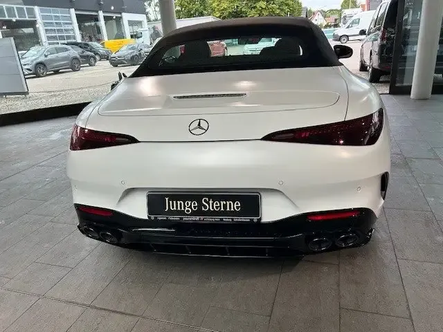 Mercedes-Benz SL 43 AMG