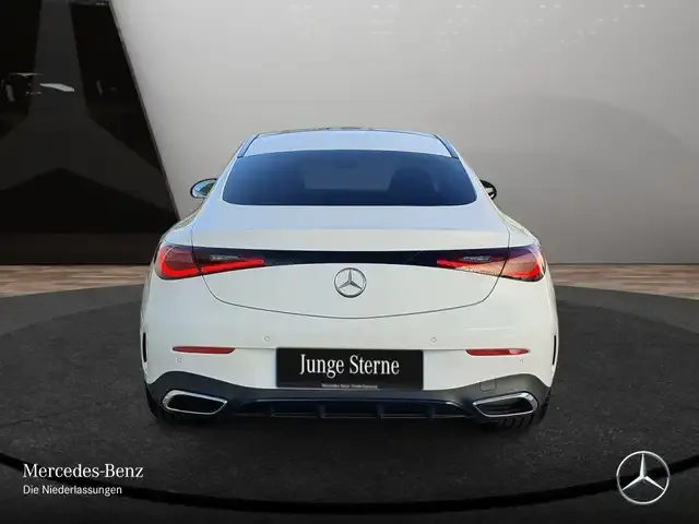 Mercedes-Benz CLE 200