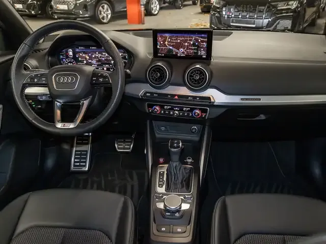 Audi SQ2