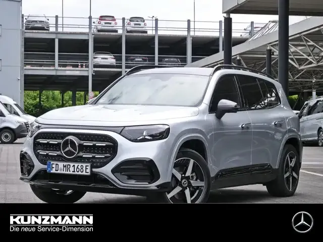 Mercedes-Benz GLB 350