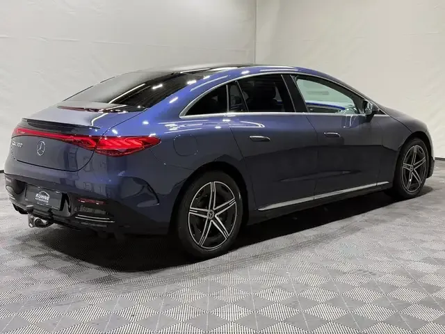 Mercedes-Benz EQE 300