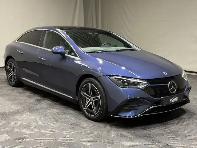 Mercedes-Benz EQE 300