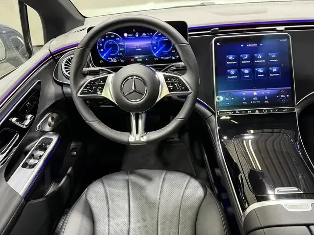 Mercedes-Benz EQE 300