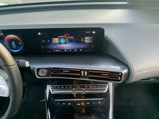 Mercedes-Benz EQC 400