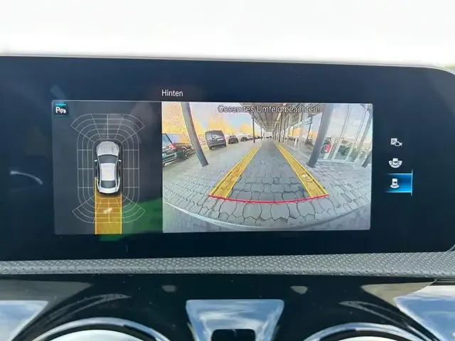Mercedes-Benz CLA 220