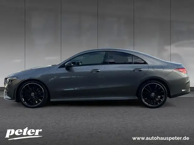 Mercedes-Benz CLA 220