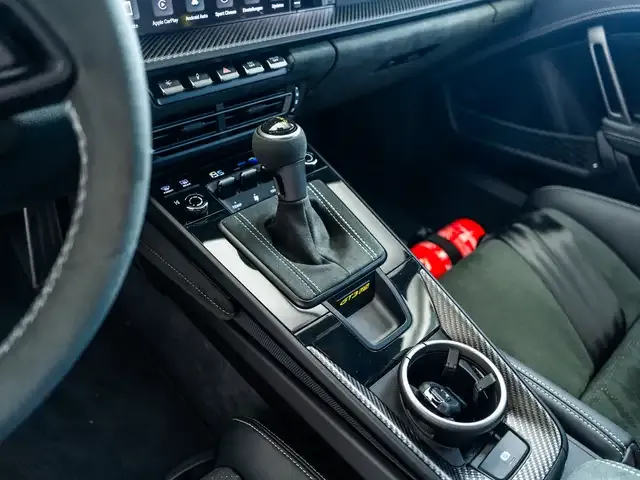 Porsche 992