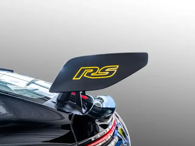Porsche 992