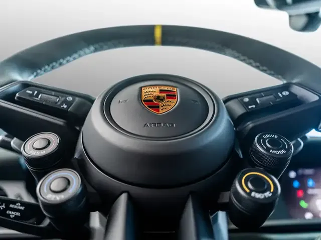 Porsche 992