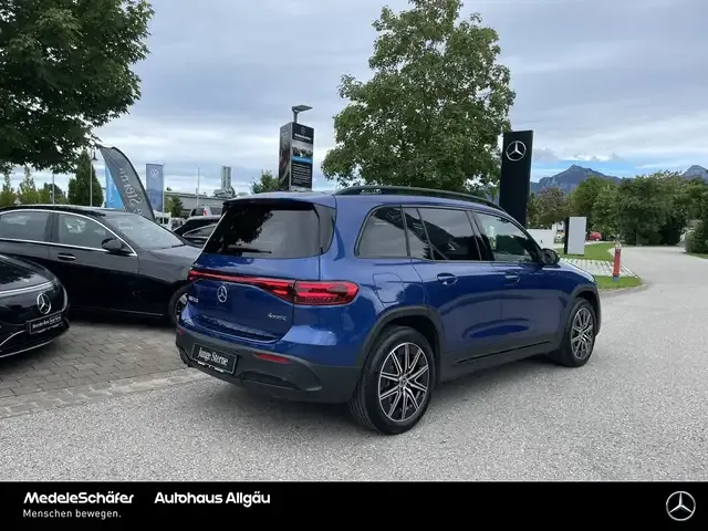 Mercedes-Benz EQB 350