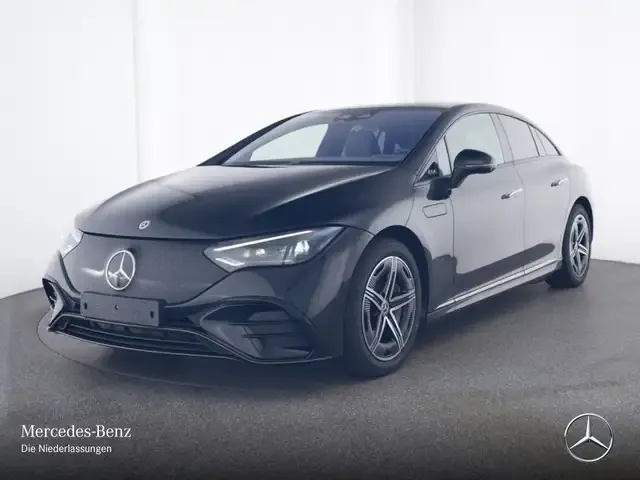 Mercedes-Benz EQE 300