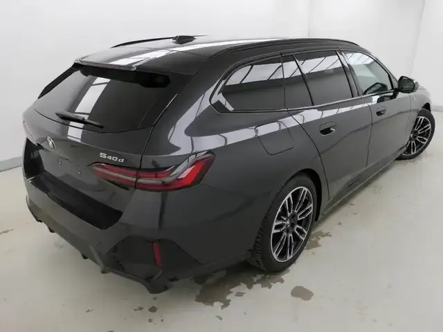 BMW 540