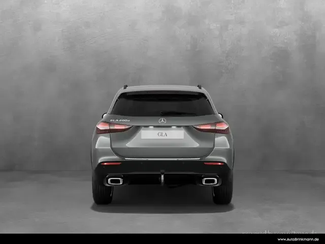 Mercedes-Benz GLA 200