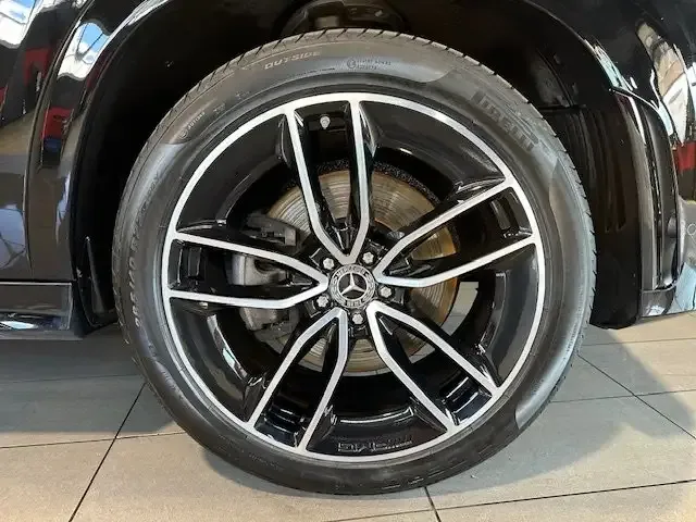 Mercedes-Benz GLE 400