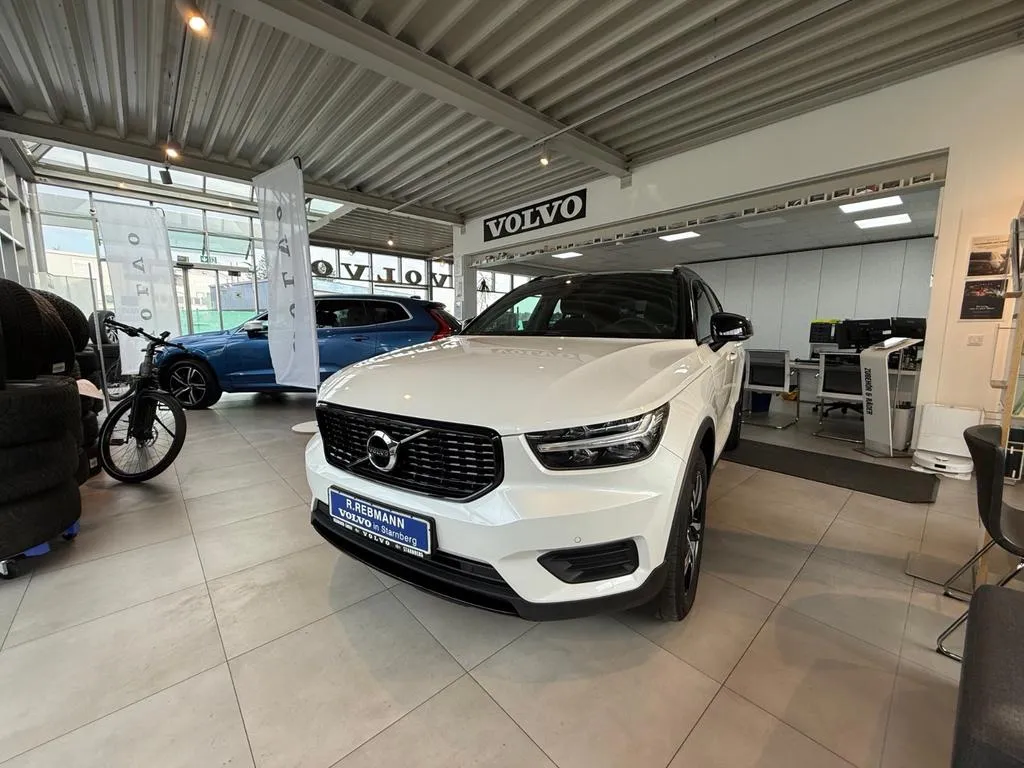 Volvo XC40