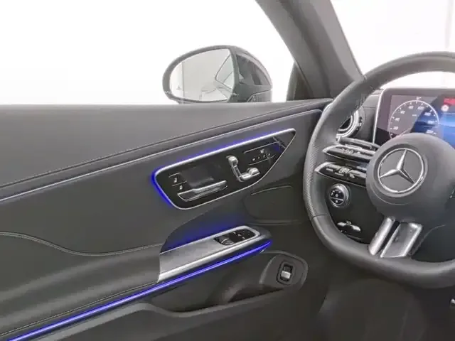 Mercedes-Benz CLE 200