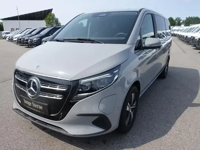 Mercedes-Benz EQV 300