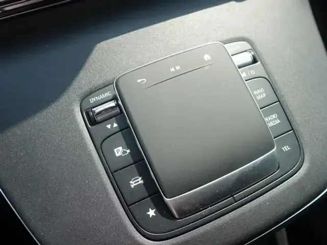 Mercedes-Benz EQV 300