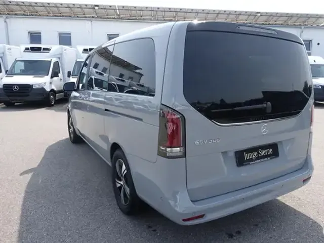 Mercedes-Benz EQV 300