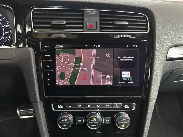 Volkswagen Golf R