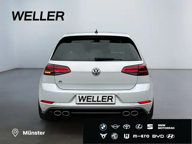 Volkswagen Golf R